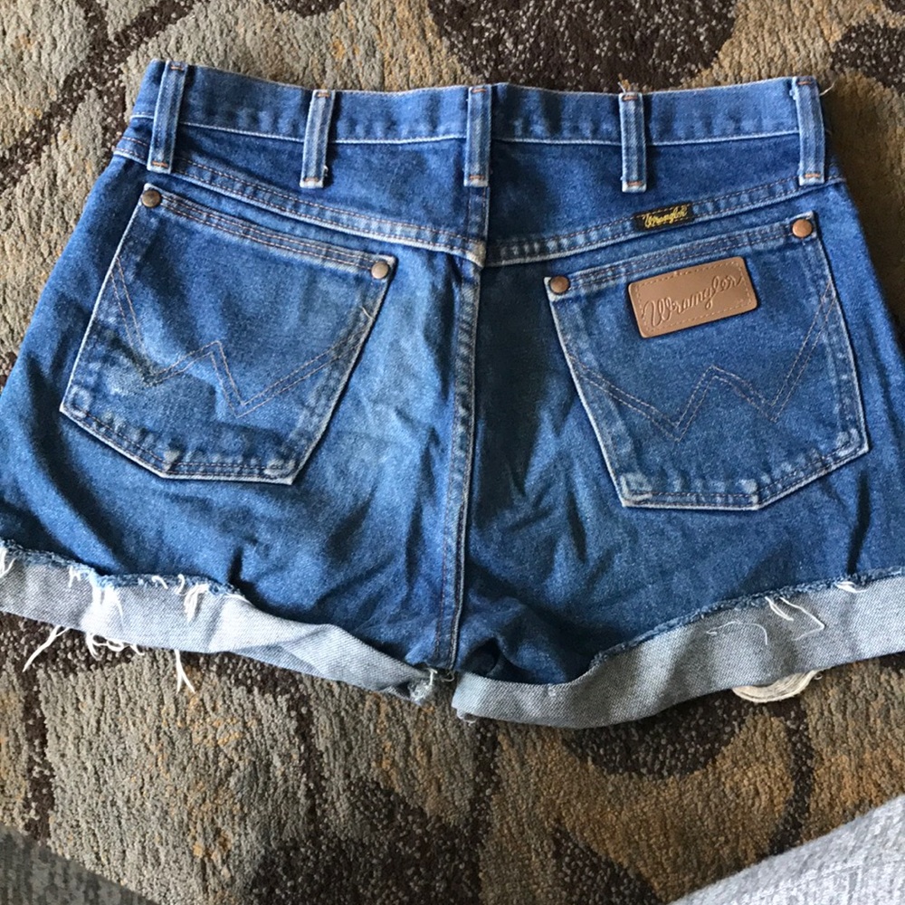 Shorts - Picture 2 of 2